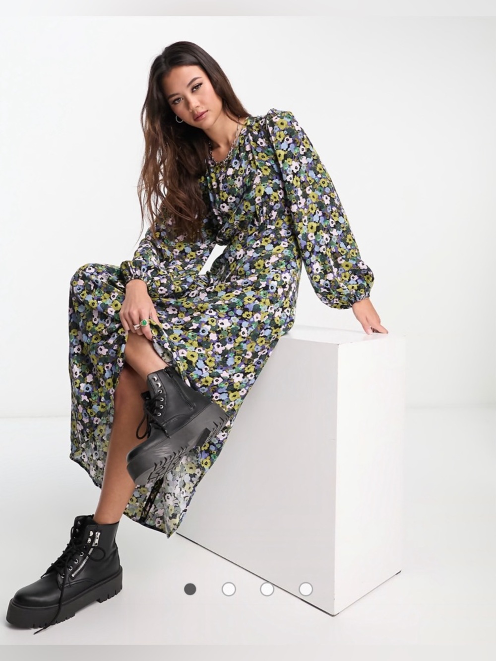 Nobody's Child Katie open back midi dress in ditsy floral size 8